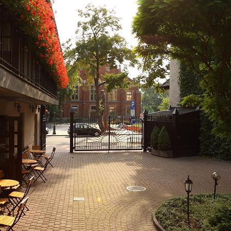 Nobilton Hotel Красков Екстериор снимка