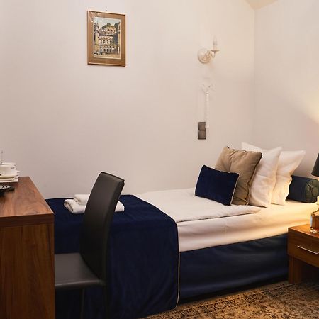 Nobilton Hotel Красков Екстериор снимка