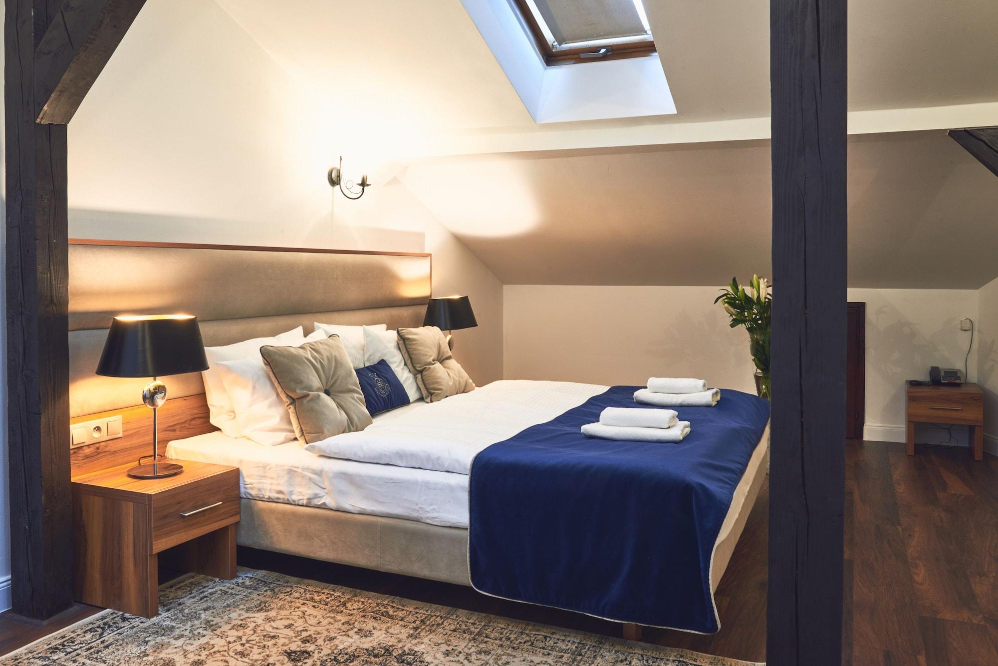Nobilton Hotel Красков Екстериор снимка