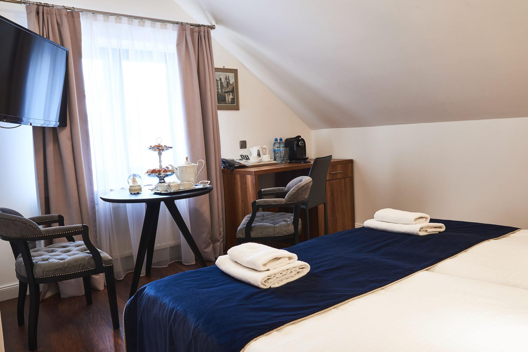Nobilton Hotel Красков Екстериор снимка