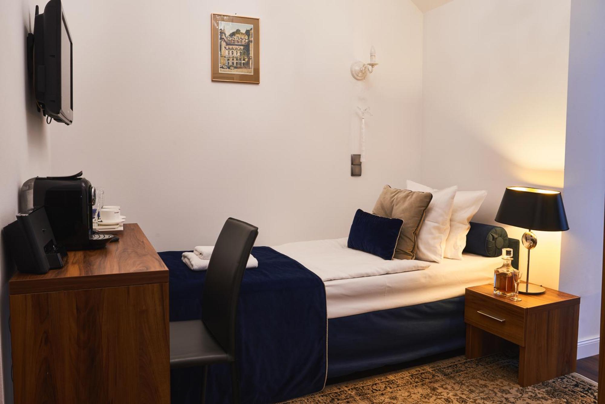Nobilton Hotel Красков Екстериор снимка