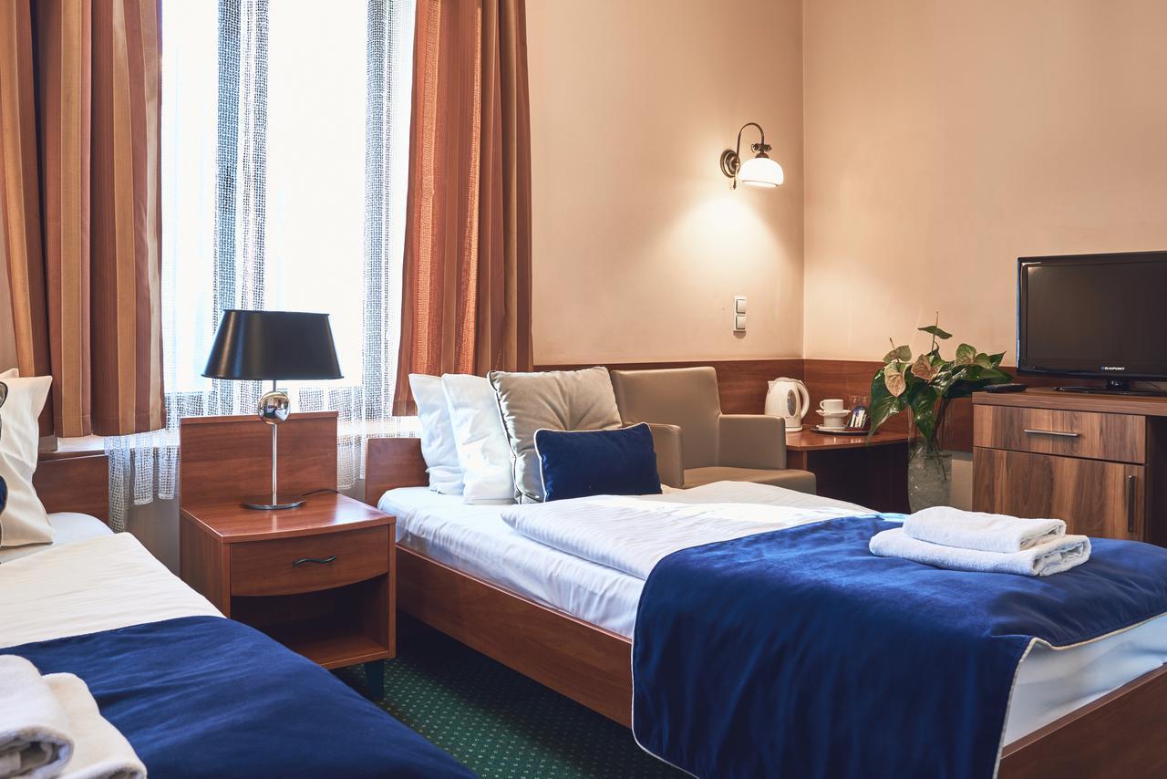 Nobilton Hotel Красков Екстериор снимка